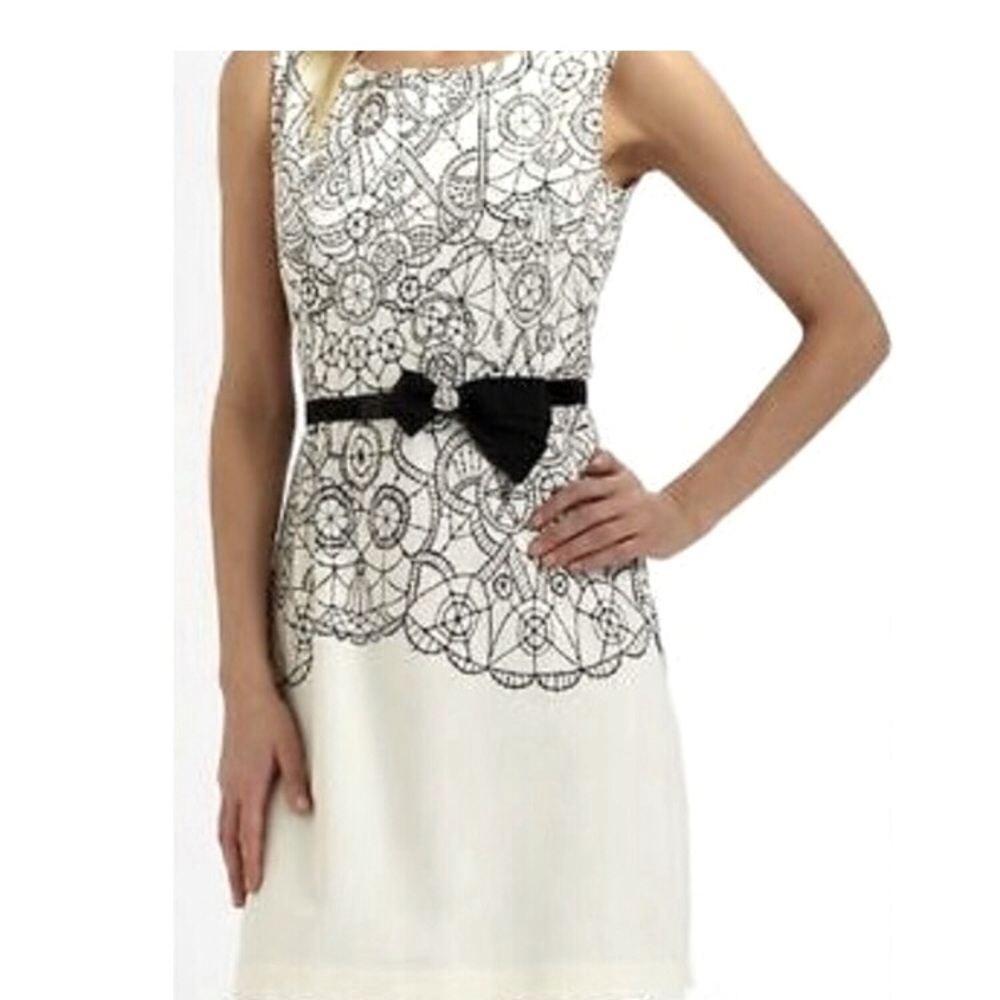 Lilly Pulitzer Julianna “Lace you there Placed” shift dress